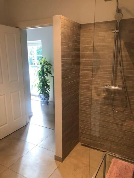 Cozy, Quiet Guest House Perfect For Business Or Pleasure Hillerod Luaran gambar